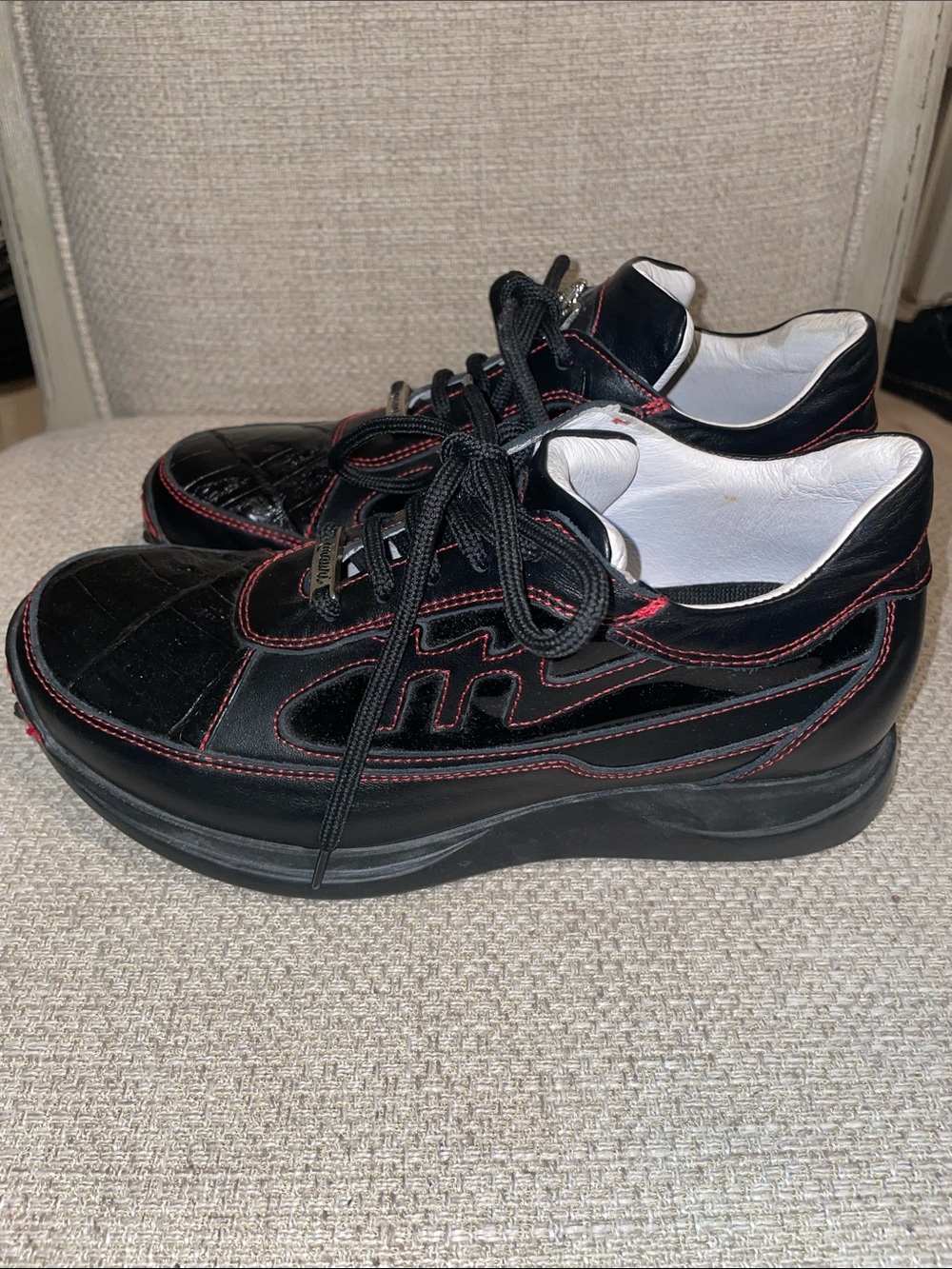 NWOT Mauri Leather Shoes Sneakers size 6.5